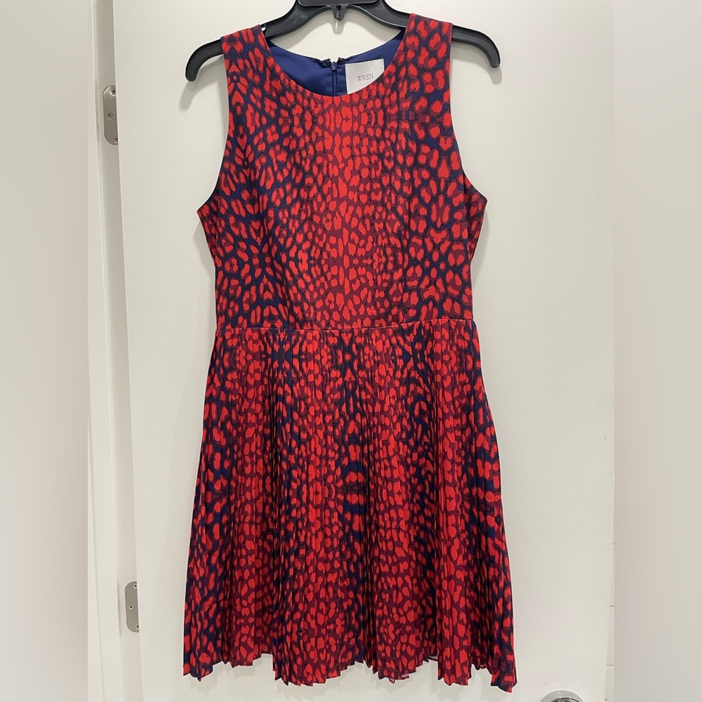Wren Anthropologie pleated leopard Red and blue Sleeveless Dress M